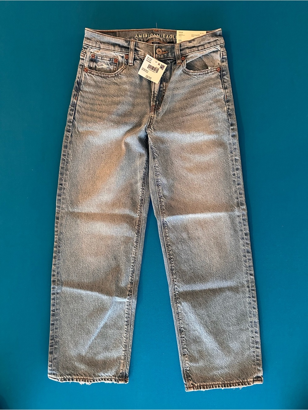 American Eagle Outfitters Women’s Light Wash Strigid Jeans
